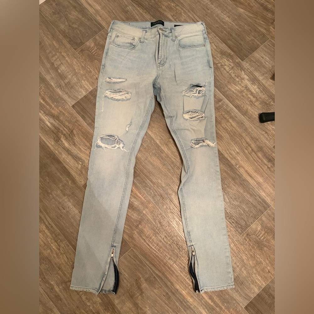 ⛄️PacSun Light Blue Distressed Skinny Jeans